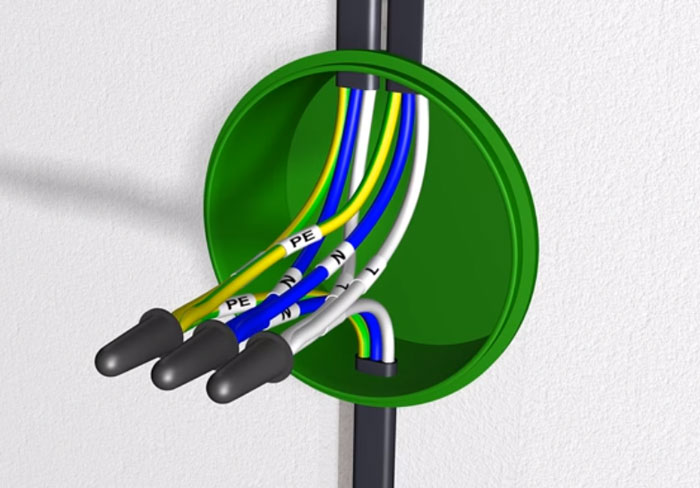 соединение проводов для подключения вытяжки на кухне к электричеству